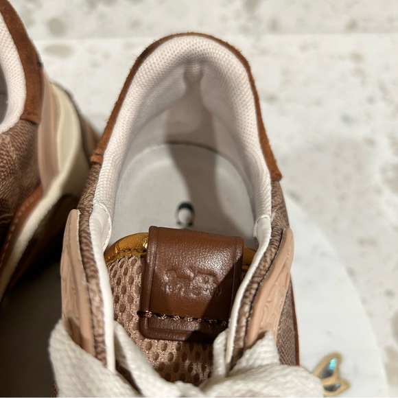 COACH C143 RUNNER 🏃🏾♀️ 🏃♀️SNEAKER 👟NWOB SIZE 5B - Picture 7 of 12